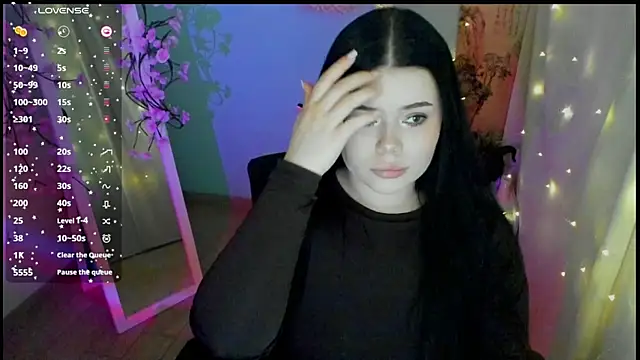 Snapshot of Mona_Esty chatting on 13, 5, 2026 Mona Esty online show from 13, 5, 2026