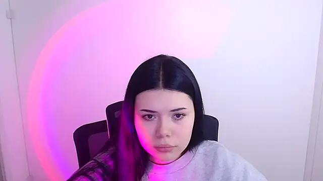 Snapshot of Mona_Esty chatting on 9, 10, 2025 Mona Esty online show from 9, 10, 2025