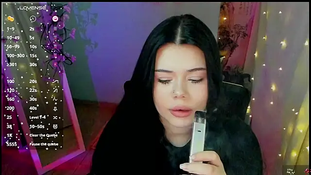 Snapshot of Mona_Esty chatting on 9, 5, 2026 Mona Esty online show from 9, 5, 2026