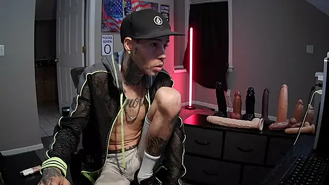 Snapshot of Michigan9000 chatting on 17, 11, 2025 Michigan9000 online show from 17, 11, 2025