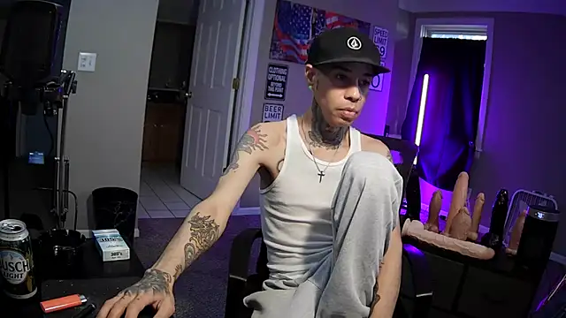 Snapshot of Michigan9000 chatting on 27, 10, 2025 Michigan9000 online show from 27, 10, 2025