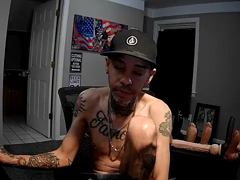 Snapshot of Michigan9000 chatting on 22, 10, 2025 Michigan9000 online show from 22, 10, 2025