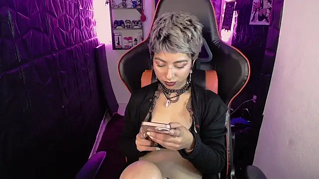 lunarichy22 online show from 18, 2, 2026