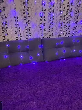 Kisa-Lisa  online show from 23, 11, 2025