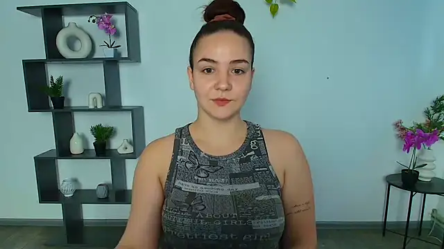 OliviaMontgommery online show from 11, 11, 2025