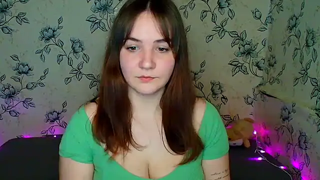 Snapshot of OliviaMontgommery chatting on 25, 4, 2026 OliviaMontgommery online show from 25, 4, 2026