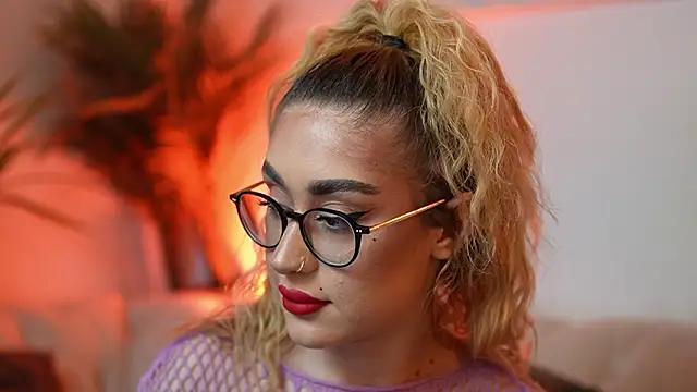 AileenKiss online show from 13, 3, 2026