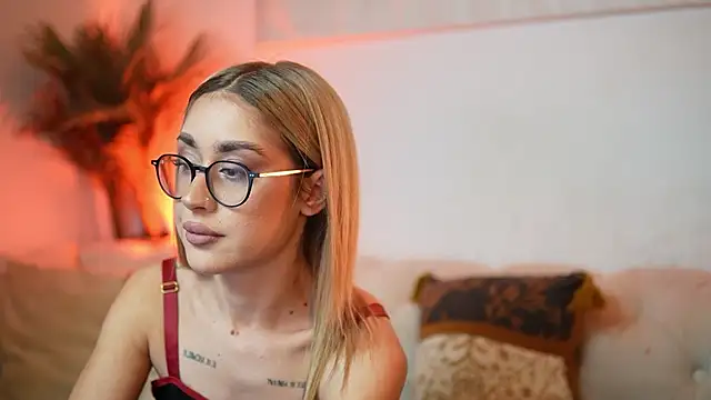 AileenKiss online show from 9, 1, 2026