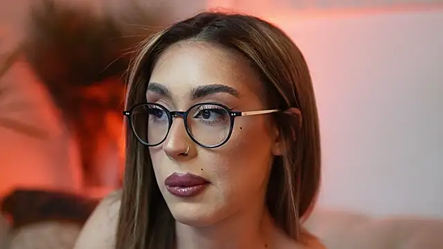 AileenKiss online show from 10, 4, 2026