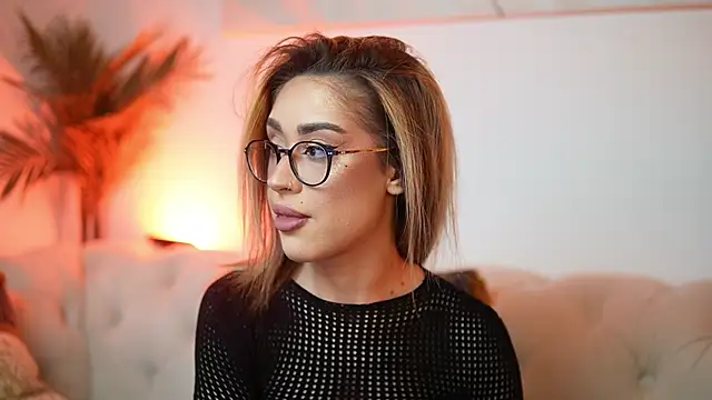 Snapshot of AileenKiss chatting on 30, 7, 2026 AileenKiss online show from 30, 7, 2026
