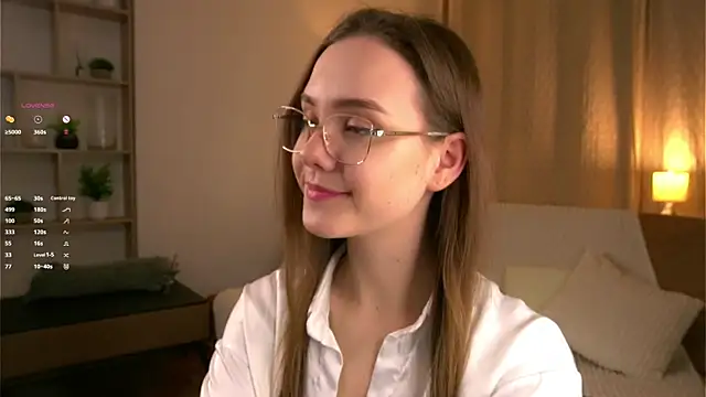 SweetSaraPie online show from 1, 3, 2026