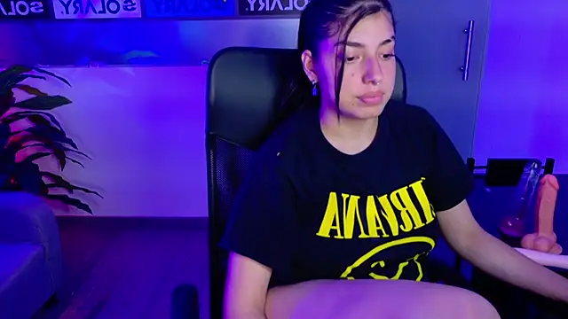 Snapshot of Violetta_Swett_ chatting on 27, 10, 2025 Violetta Swett online show from 27, 10, 2025