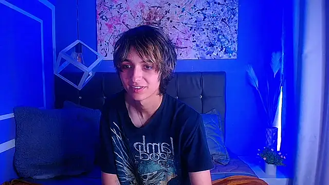 noellee   online show from 6, 10, 2025