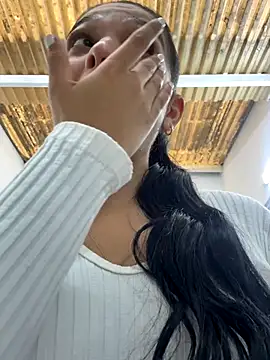 catalina garciaa online show from 30, 11, 2025