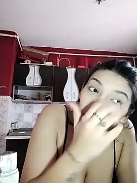 violetapvyo03 online show from 5, 10, 2025