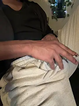 Ujjwallkumar0069 online show from 20, 4, 2026