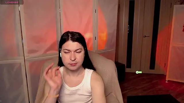 Snapshot of micromouse_mo chatting on 13, 3, 2025 micromouse mo online show from 13, 3, 2025