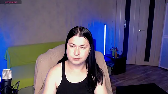 Snapshot of micromouse_mo chatting on 7, 6, 2026 micromouse mo online show from 7, 6, 2026
