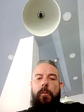 kikecastella online show from 3, 10, 2025