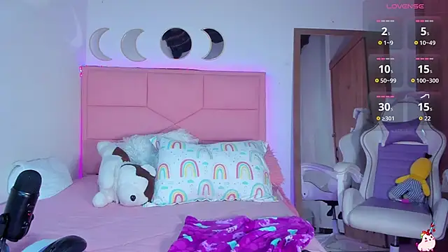 BabyDollvibes online show from 8, 11, 2025