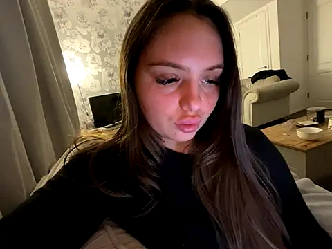 EllaStarrxxx online show from 25, 10, 2025