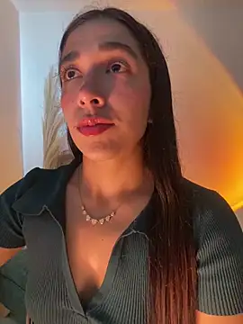 Snapshot of SabrinaEvanss_ chatting on 11, 6, 2026 SabrinaEvanss online show from 11, 6, 2026
