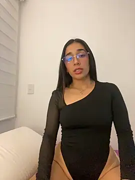 SabrinaEvanss  online show from 30, 10, 2025