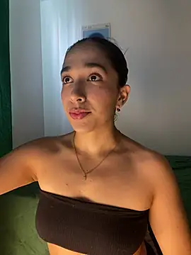 SabrinaEvanss  online show from 25, 3, 2026