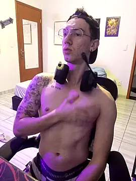 SweetGoodBoy22 online show from 5, 10, 2025
