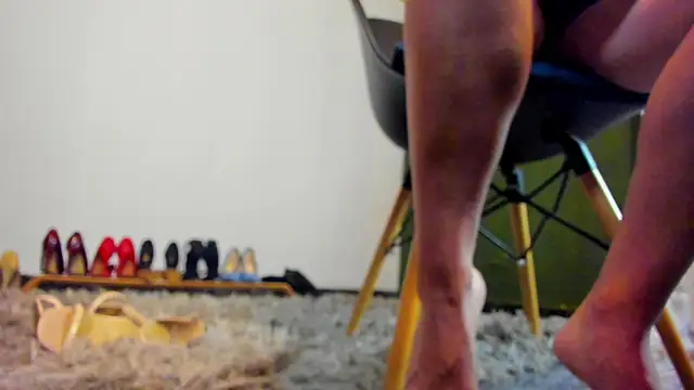 Velourmuse online show from 21, 12, 2025