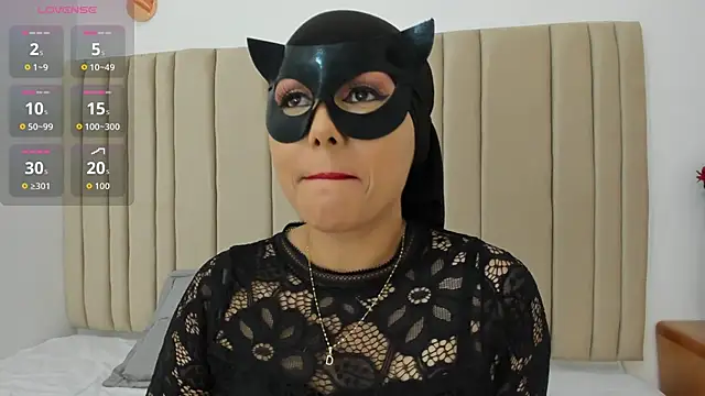  alishaa c online show from 18, 10, 2025