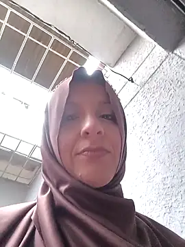 Aafsha  online show from 8, 11, 2025