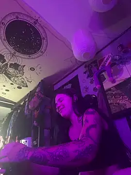 Jynx420friendly online show from 8, 6, 2026