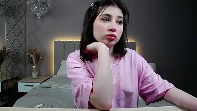 DianaMello online show from 10, 11, 2025