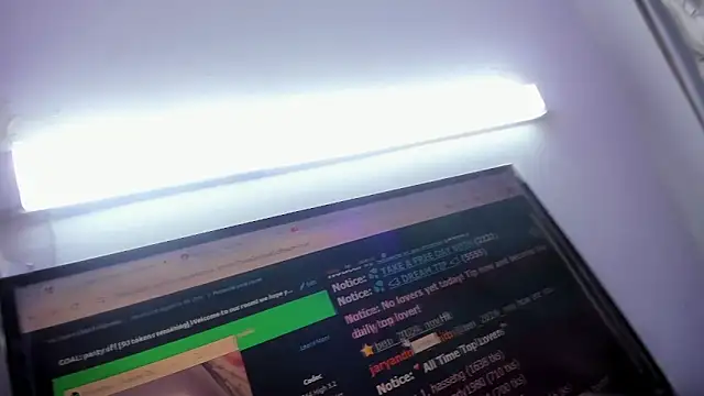 sofiandnick smith online show from 21, 11, 2025