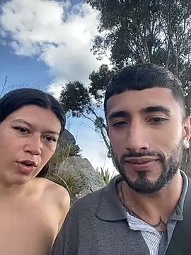 sofiandnick smith online show from 13, 12, 2025