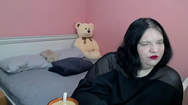  alexandra ray  online show from 26, 11, 2025