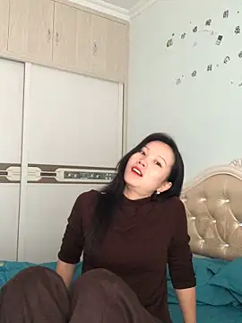 Mile-m online show from 19, 10, 2025