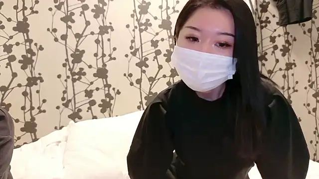 Kurose Hana online show from 4, 10, 2025