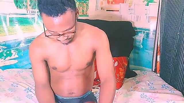 EbonyTiger69 online show from 15, 4, 2026