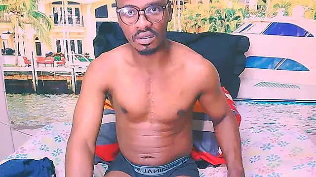 EbonyTiger69 online show from 18, 4, 2026