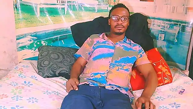 EbonyTiger69 online show from 12, 3, 2026