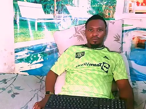 Snapshot of EbonyTiger69 chatting on 16, 11, 2025 EbonyTiger69 online show from 16, 11, 2025