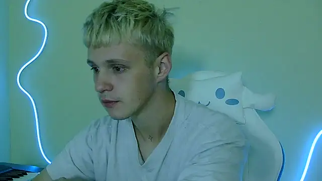  Timmy Boy  online show from 8, 10, 2025