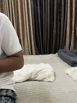 vickyandtania online show from 16, 3, 2026