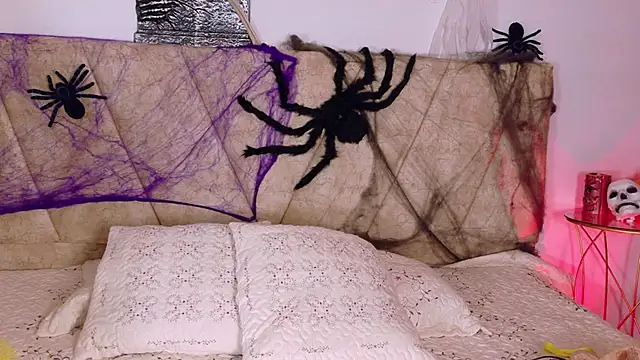 AmyVega  online show from 31, 10, 2025