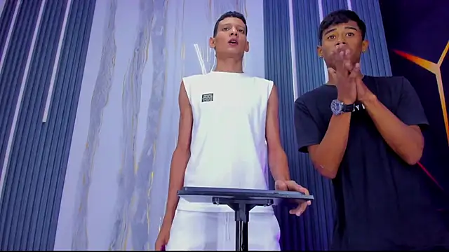 Play boys Hot2 online show from 25, 11, 2025