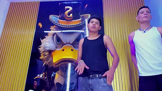 Play boys Hot2 online show from 9, 11, 2025