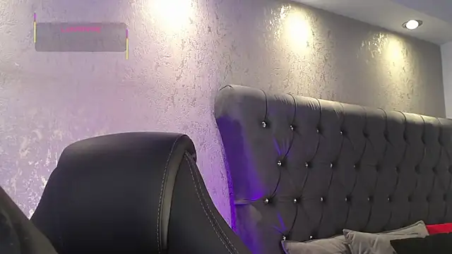 MateoMitchell online show from 30, 11, 2025