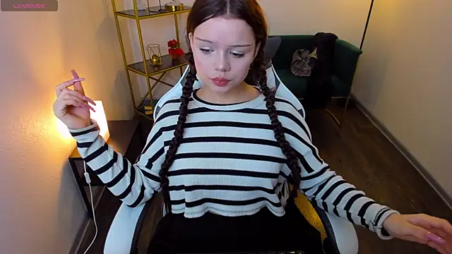 Sarah babyyy online show from 15, 10, 2025